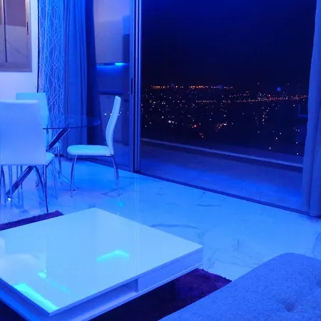 Romantic Views - Only For Couples Апартаменты Лимасол