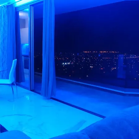 Апартаменты Romantic Views - Only For Couples