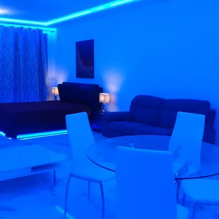 Romantic Views - Only For Couples Apartment Limassol